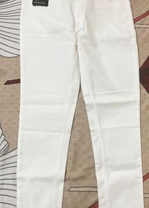 Stylish White Women&#39;s Jeans