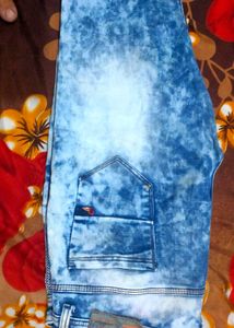 Casual Dark Blue And White Jeans 😎😎