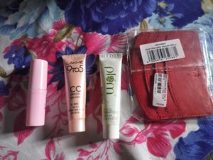 Glue Sticks and Staples Bundle