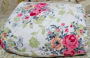 Beautiful Red White&#39; ❤️Comforter