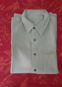 Men's Casual Button-Down Shirt