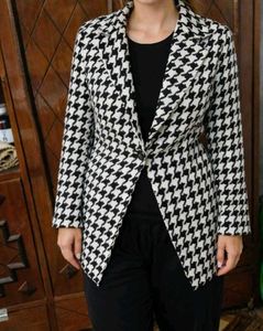 Houndstooth Patterned Coat