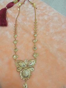 Forming Necklace