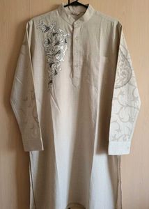 Men's Ethnic Kurta pajama with Embroidery