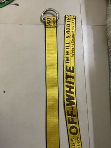 Off-White Belt,3 badges &amp; hair removal tool