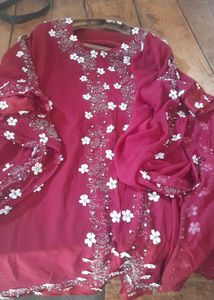 Butterfly 🦋  Abaya Nakab In New Condition