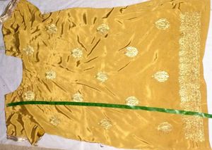 Silk Suits Goldan