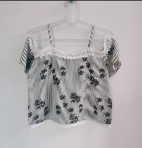 (New) Off-shoulder Top