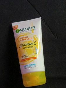 Garnier Vit C Facewash & Neem Face Wash