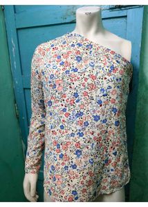 Floral One-Shoulder Top