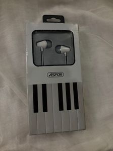 ASPOR White Earphones