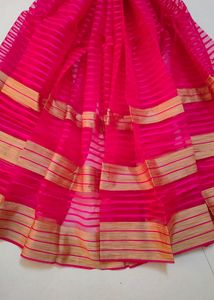 Dark Pink Saree With Light Brown Border.