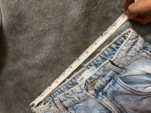 Zara Jeans