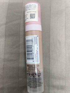 NYX Bare With Me Concealer