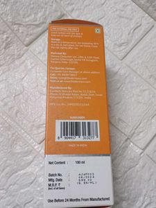 The Derma Co 1%  Sunscreen + Elf Mascara