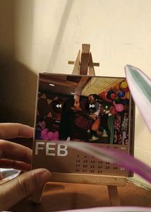 Easel Stand NEW YEAR Calendar 2024