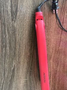 Revlon Straightener From US