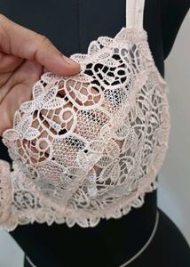 Elegant Lace Bra 38D