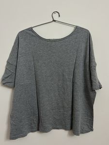 H&amp;M Disney POOH Tshirt