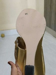Crystal Heels
