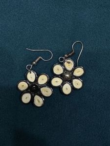 Flower Design Earrings