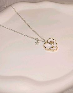 Aesthetic Chains