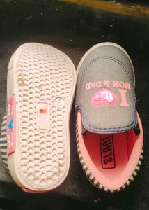 Baby Girl -I Love Mom And Dad Shoes