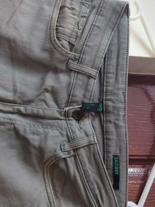 Gray Skinny Fit Jeans of UCB