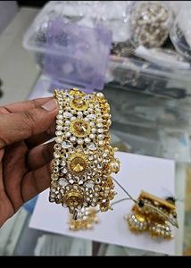 Necklace Earrings And Mangtika