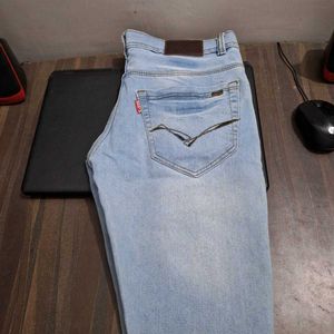Light Blue Damaged Stylish Look Jeans For Men