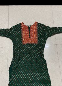 Green Embroidered Kurta