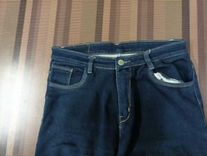 DE-80 Size 30 Straight Jeans