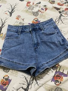 Hot Pants