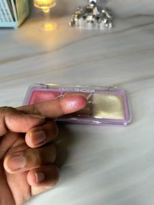 Hilary Rhoda Get Glow Highlighter Palette