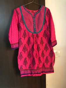 Cotton Pink Colour Kurti . Never Worn . Combo Of 3 Kurtis