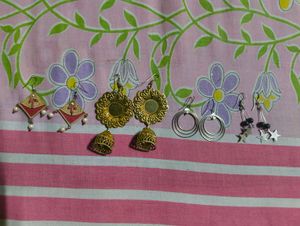 4 Earrings