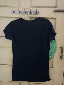 T- Shirt