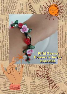 Wild Forest Flowers &amp; Berry Bracelet