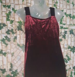 Burgundy😍Velvet Gown