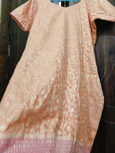 Elegant Peach Brocade Kurti With Pockets