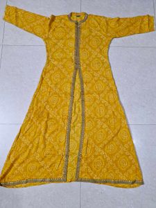 Yellow &amp; Gold Embroidered Kurti Set
