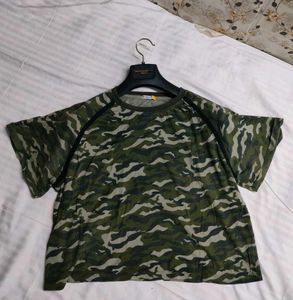 Army Print Crop Top💚