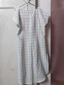 W Light Blue &amp; White Abstract Kurta -Asymmetrical