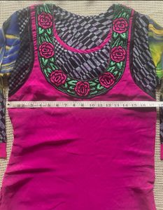 Pink Floral Embroidered Kurta