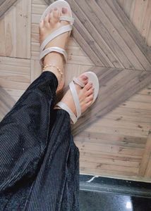 Zudio Flats