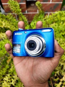 NIKON COOLPIX L23 Digital Camera