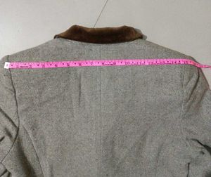 Classic Blazer with Velvet Collar