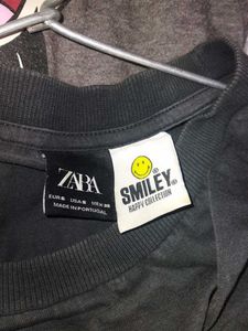 Zara X Smiley Tshirt (Black)