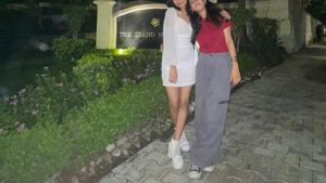 Urbanic Sheer  Bodycon