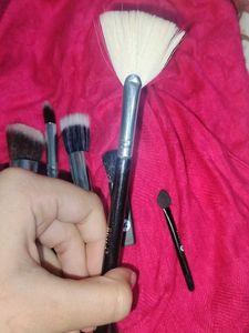 Makeup Brushes